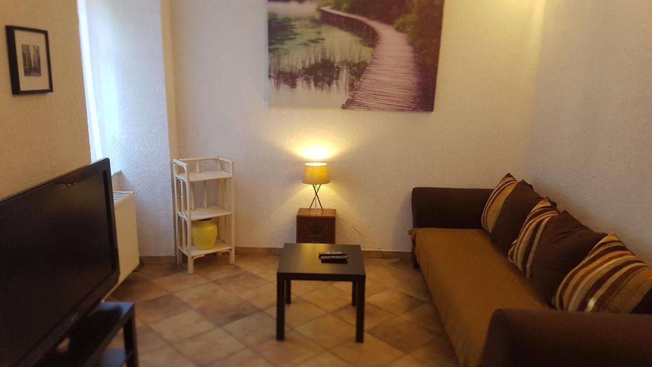 Appartements Coeur De Village Saint-Jean-du-Bruel Kültér fotó