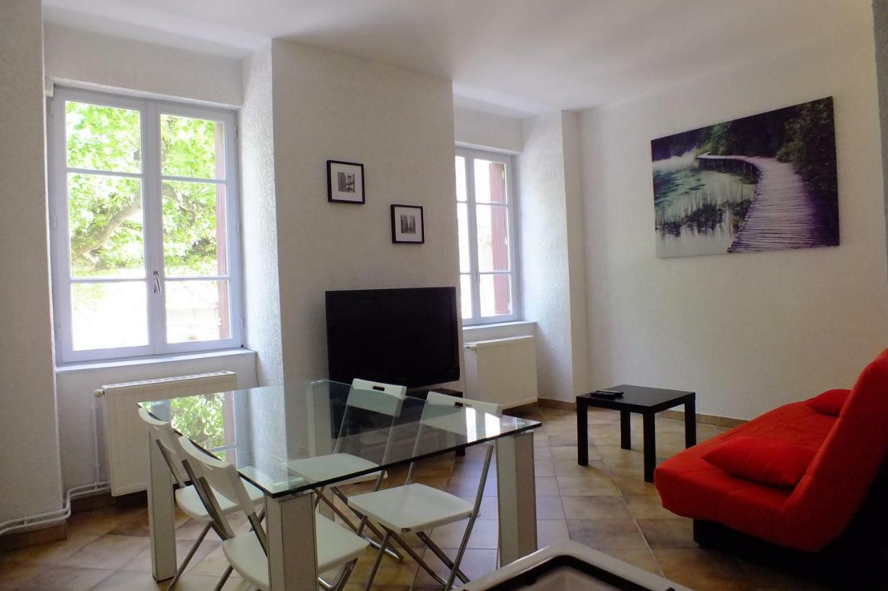 Appartements Coeur De Village Saint-Jean-du-Bruel Kültér fotó