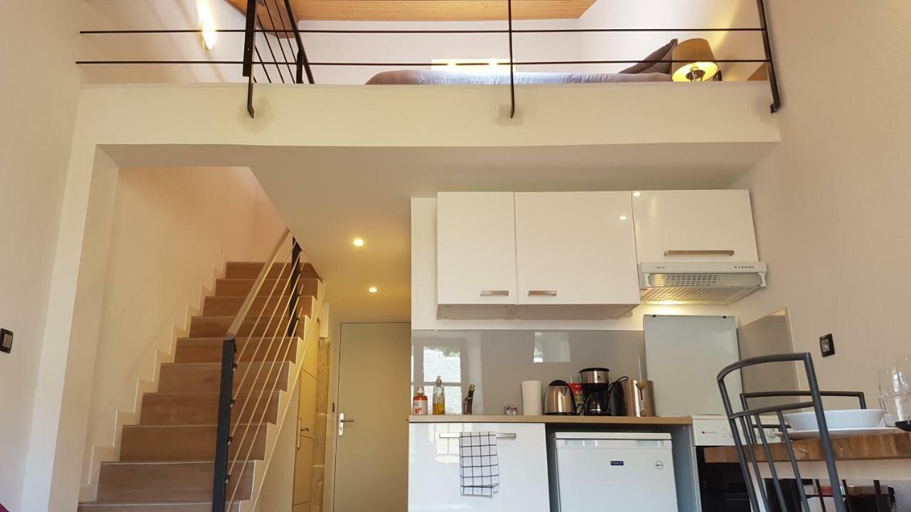 Appartements Coeur De Village Saint-Jean-du-Bruel Kültér fotó